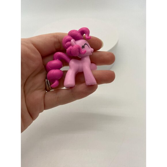 Hasbro My Little Pony Pinkie Pie Pony - My Little Pony Collectible Toy - Picture 7 of 8